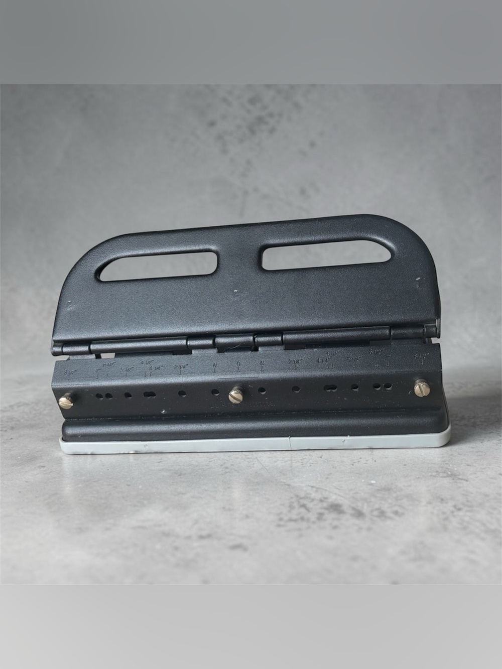 Vintage Swingline Heavy Duty Adjustable Multi-Hole Paper Punch